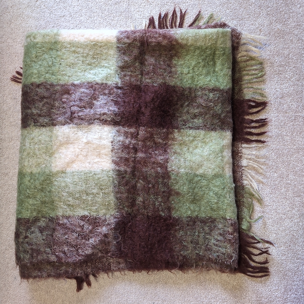 Made In Scotland Pure Mohair Highland Twin Plaid Throw Blanket